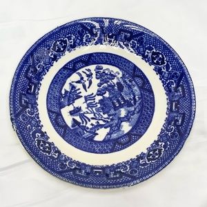Homer Laughlin - Vintage Blue Willow Saucer Earthenware.